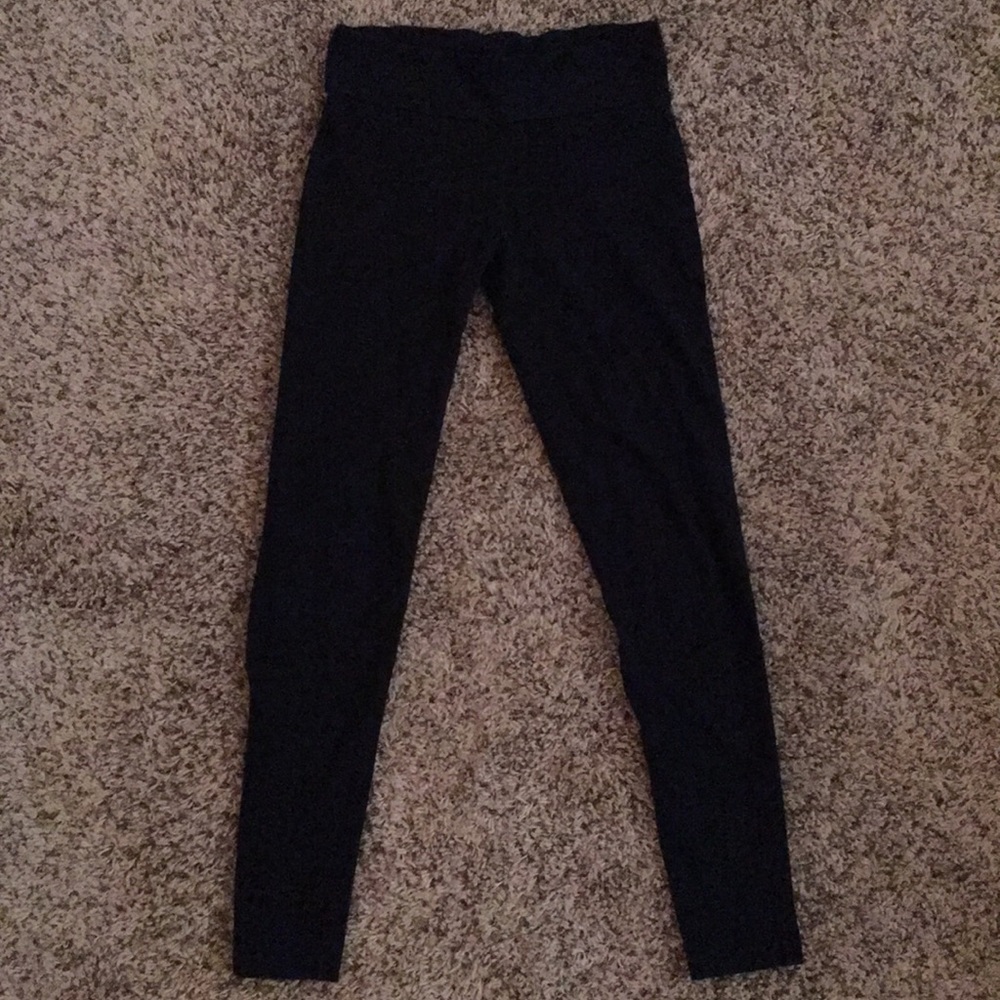 Abound leggings